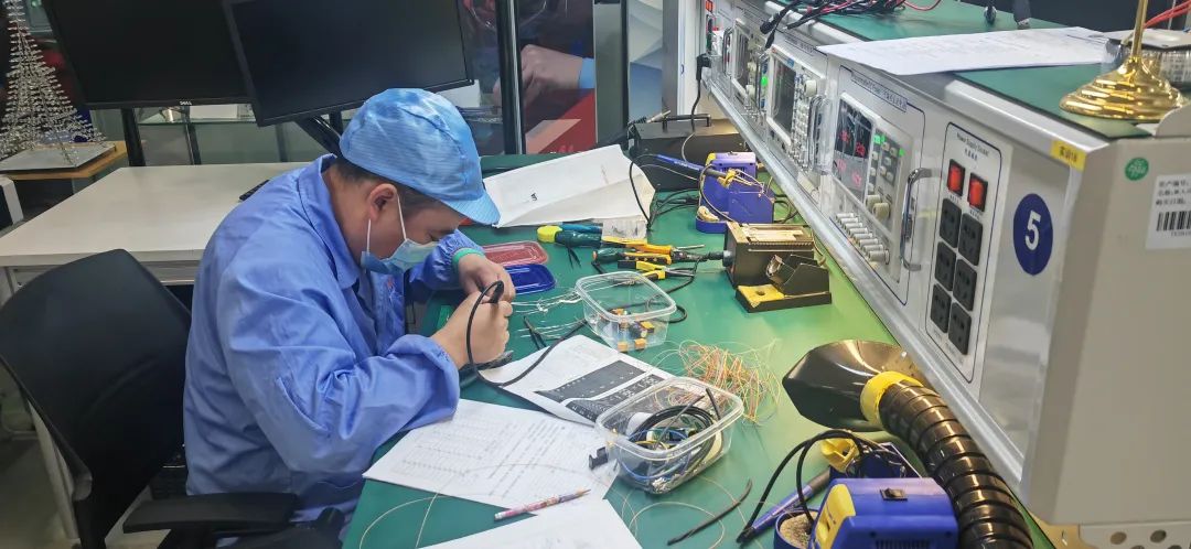 大華公司劉海清、任見政喜獲兩項“北京市工業(yè)和信息化職業(yè)技能競賽”榮譽稱號